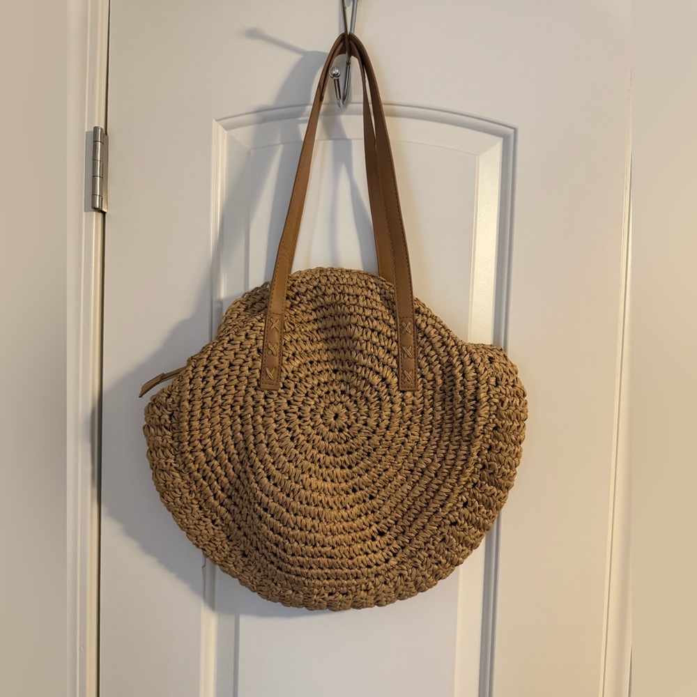 Woven purse